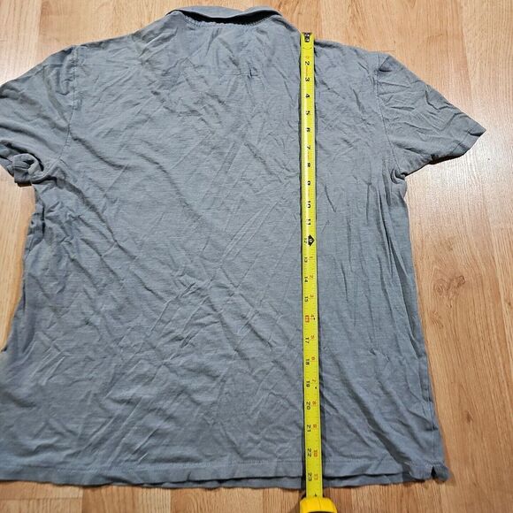 John Varvatos Shirt mens MEDIUM short Sleave Blue‎ Athletic fit Pocket Polo Golf - Picture 7 of 9